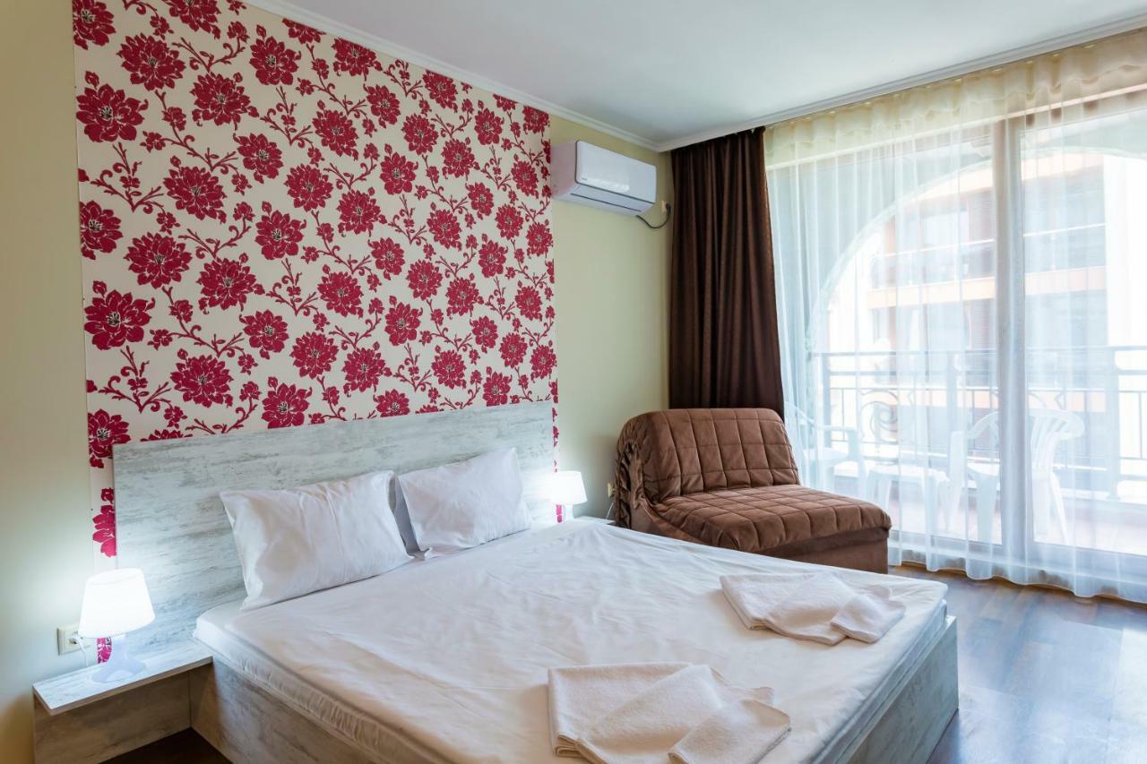 Rose Gardens Apart Hotel Pomorie Extérieur photo