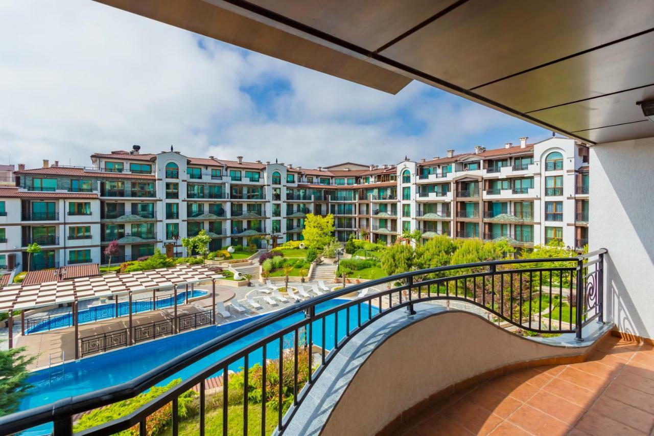 Rose Gardens Apart Hotel Pomorie Extérieur photo