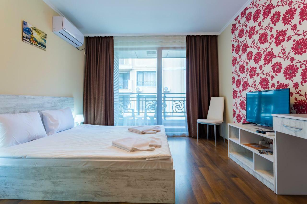 Rose Gardens Apart Hotel Pomorie Extérieur photo